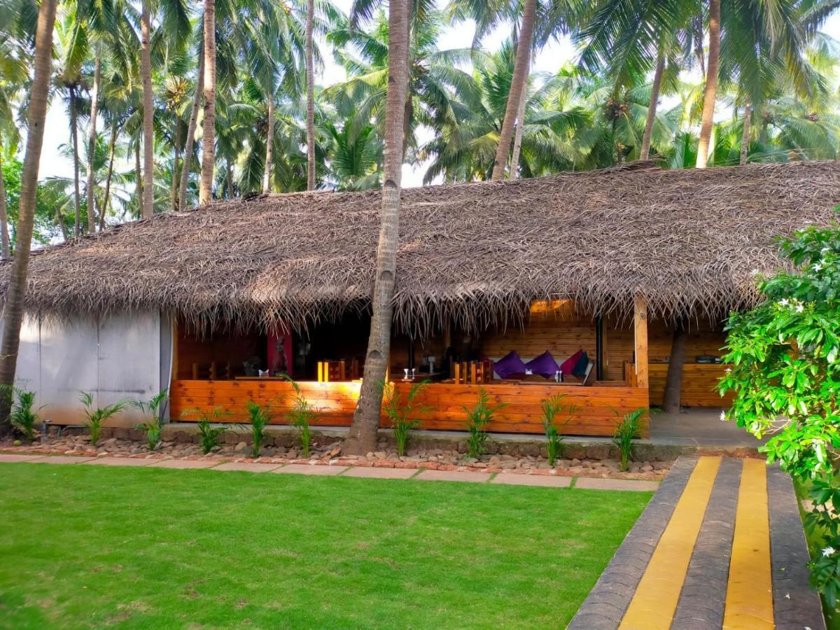 Agonda Palm Beach Resort Exterior photo