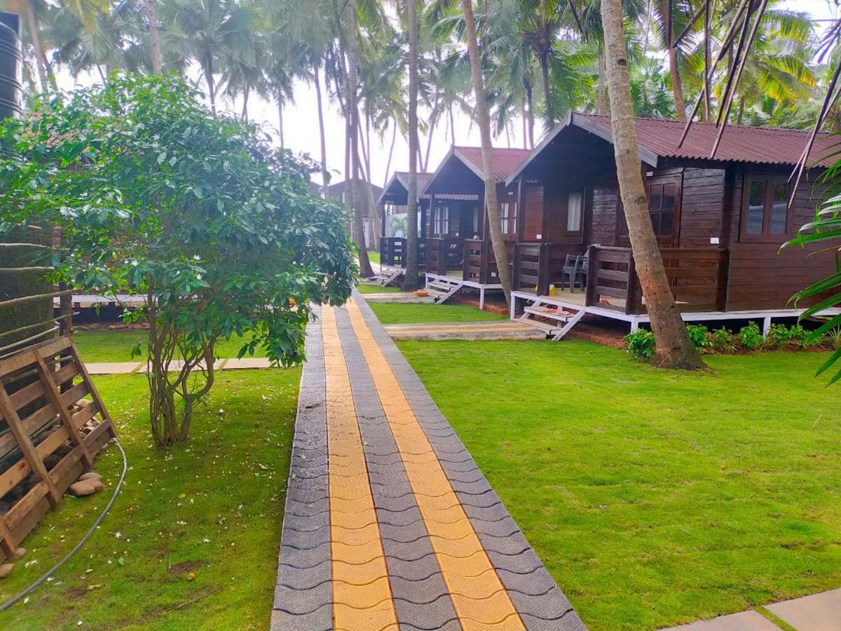 Agonda Palm Beach Resort Exterior photo