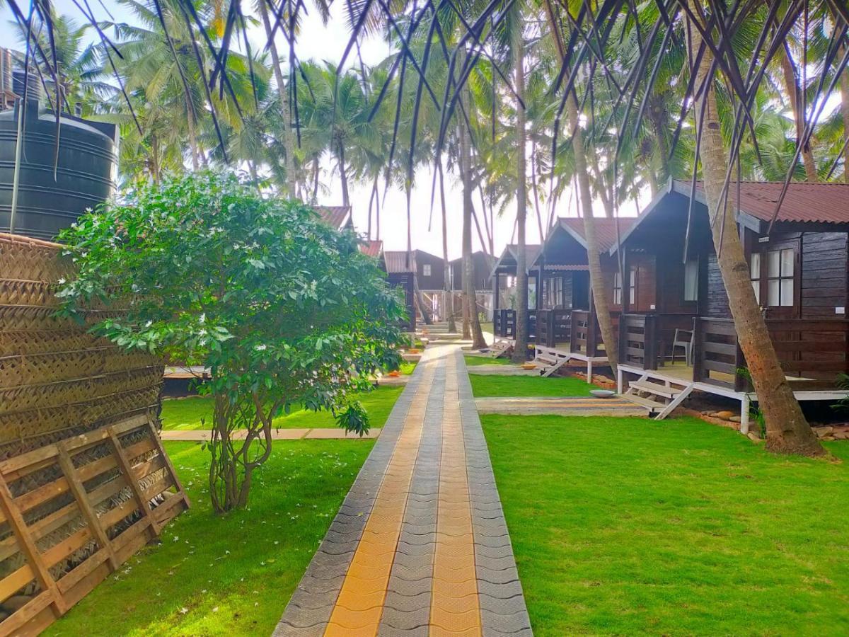 Agonda Palm Beach Resort Exterior photo