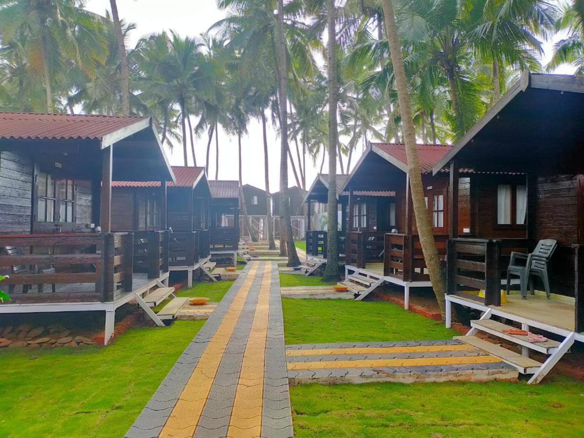 Agonda Palm Beach Resort Exterior photo
