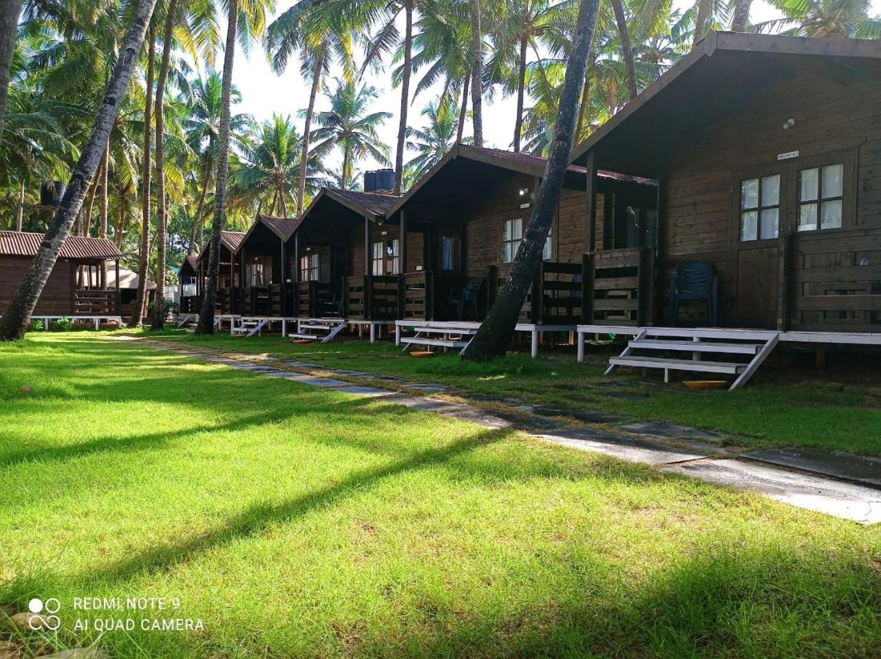 Agonda Palm Beach Resort Room photo