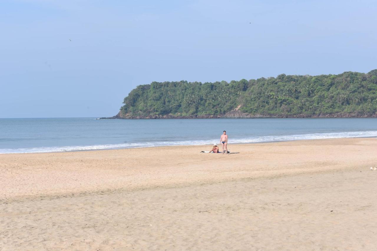 Agonda Palm Beach Resort Exterior photo
